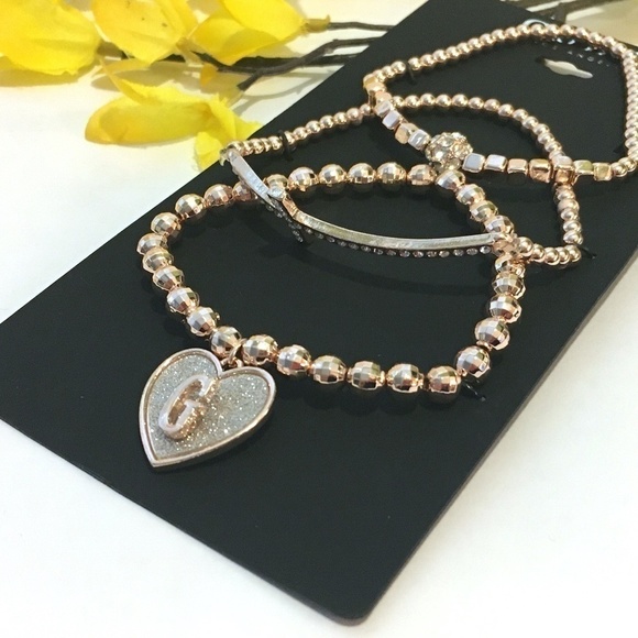 3/$29! GUESS stretch bracelet set - Picture 6 of 7